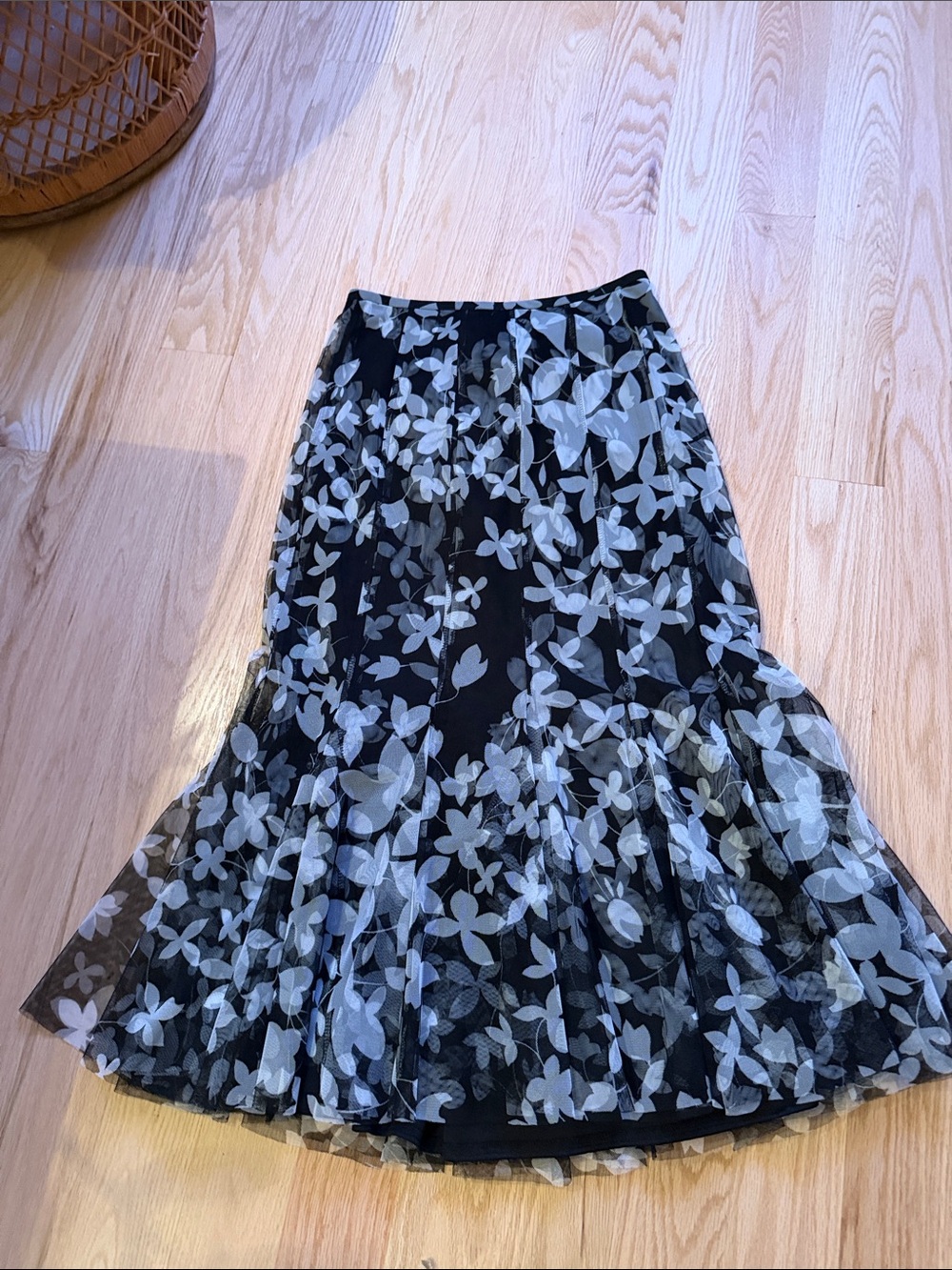 Tadashi Floral A-Line Skirt in Black & White Like New
